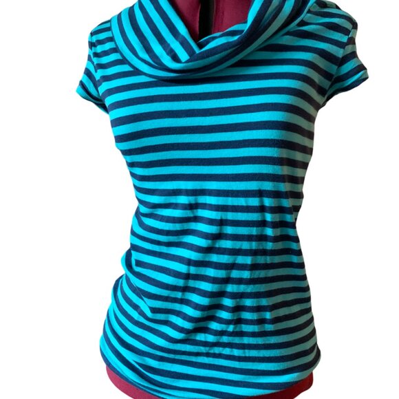RAZZLE DAZZLE - large turtleneck short sleeves long shirt - Aqua stripes medium - Picture 2 of 7